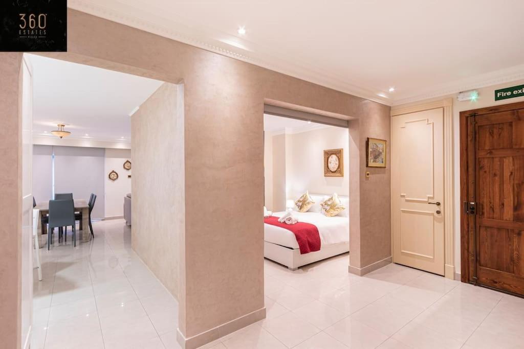 One Of A Kind, Seafront Property In St Georges Bay By 360 Estates Сент Джулианс Экстерьер фото